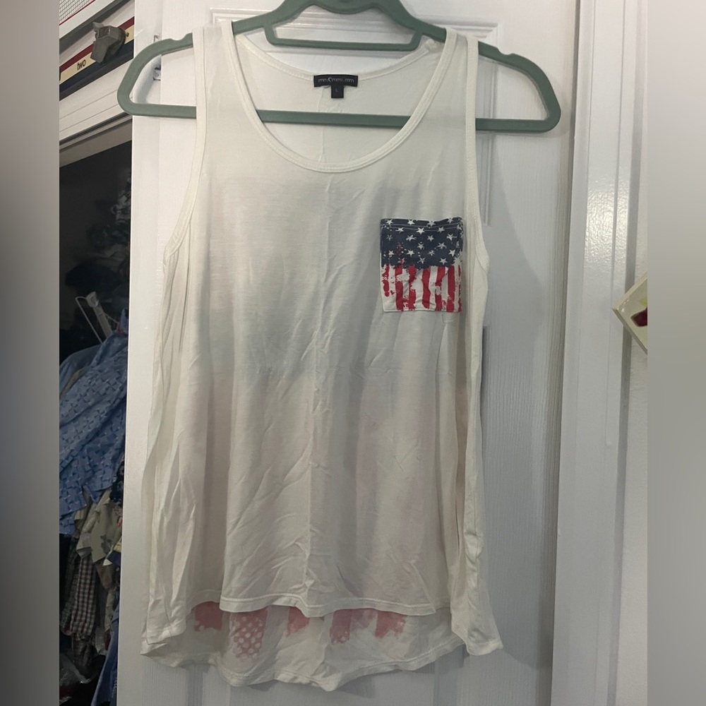 Junior's Mm Mm Mm Large US Flag White Graphic Tank
